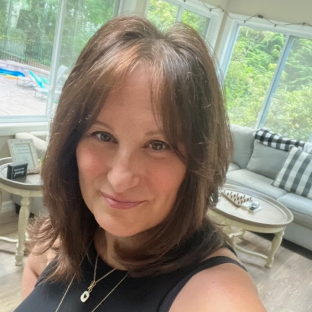 Meet your Posher, Christina